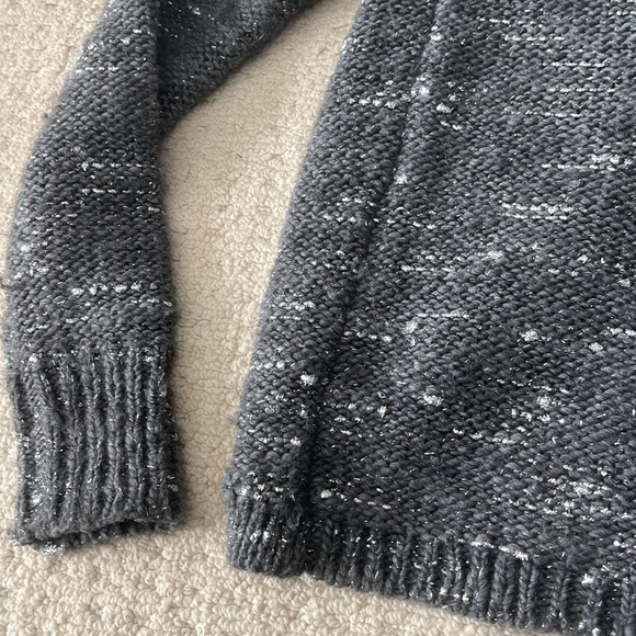 Banana Republic Metallic Cross-Back Pullover Sweater in Steel Grey Size XS - Picture 4 of 11